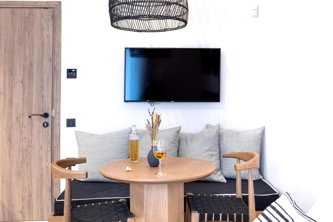 Elmaral Living Experience "Adults Only" Διαμέρισμα Αγία Πελαγία  Εξωτερικό φωτογραφία